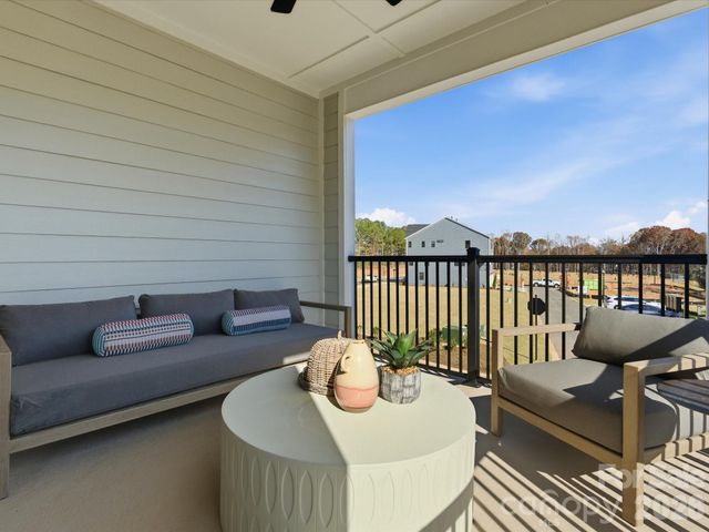 6016 Yellow Buckeye Drive, Charlotte, NC 28277