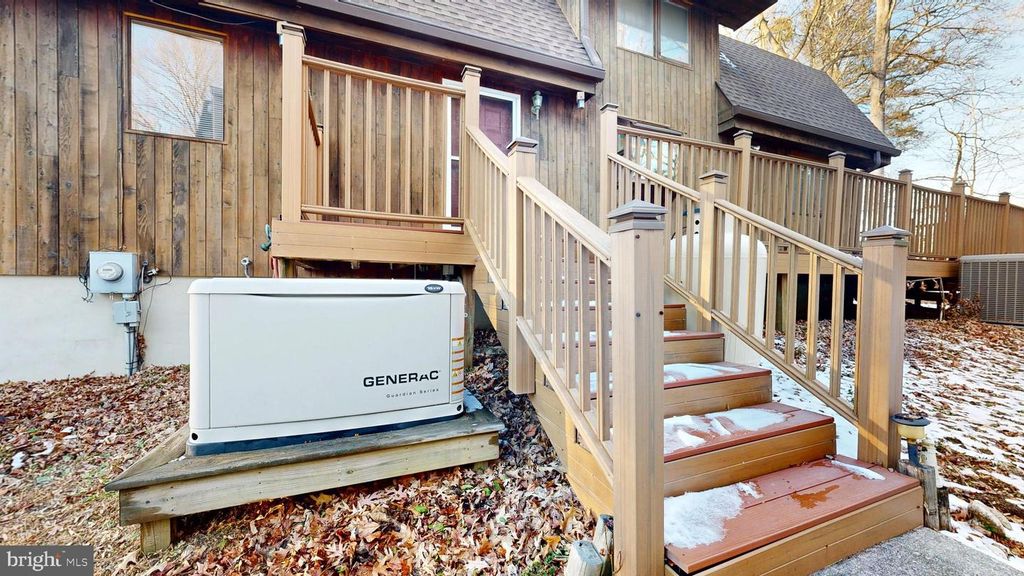 Image 4 of property listing at 23207 BOAT DOCK CT E, Lewes, DE 19958