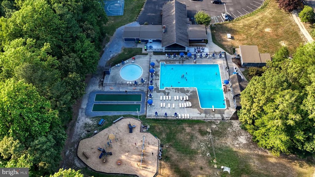 Image 66 of property listing at 23207 BOAT DOCK CT E, Lewes, DE 19958