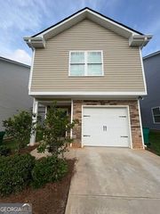 806 Carlton Pointe Drive # 133, Palmetto, GA 30268