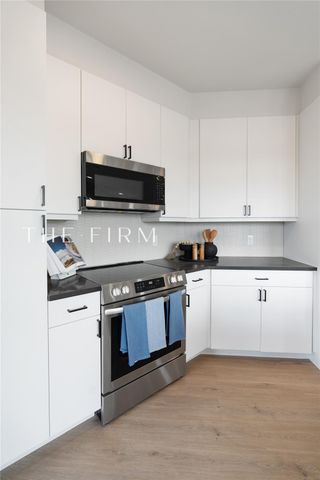 3001 W 11th Street 575, Houston, TX 77008