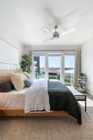 3001 W 11th Street 575, Houston, TX 77008