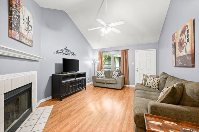9320 Jefferson Hwy, Baton Rouge, LA 70809