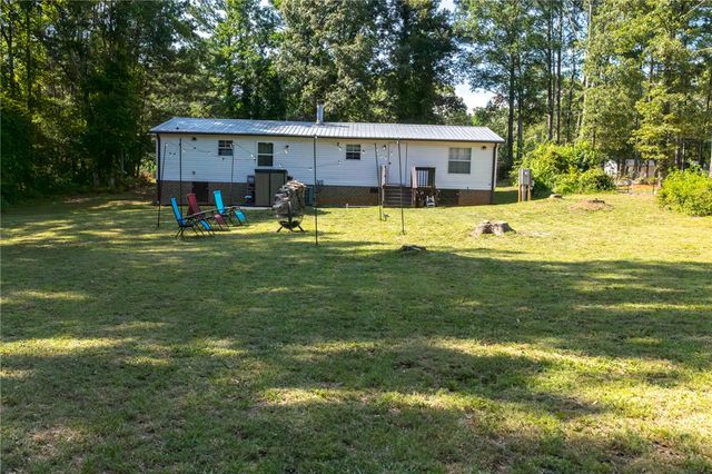2632 Broadway Lake Road, Anderson, SC 29621