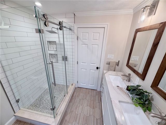 210 Sherwood Drive, Dewitt, NY 13214