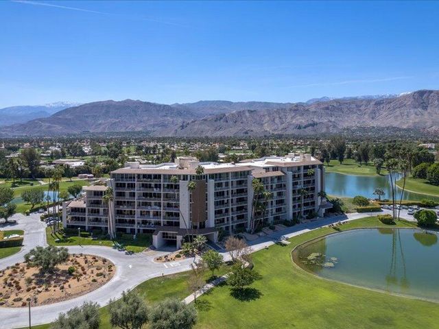 899 Island Drive 102, Rancho Mirage, CA 92270