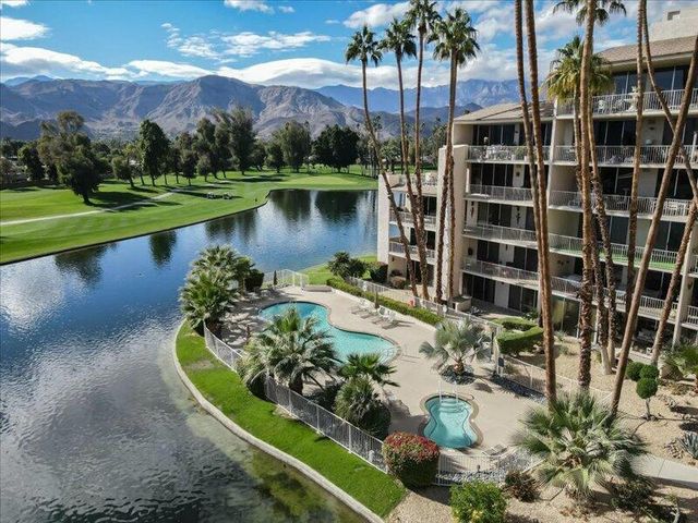 899 Island Drive 102, Rancho Mirage, CA 92270