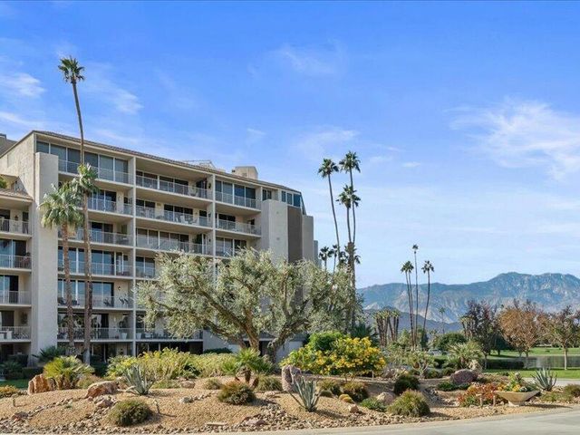 899 Island Drive 102, Rancho Mirage, CA 92270
