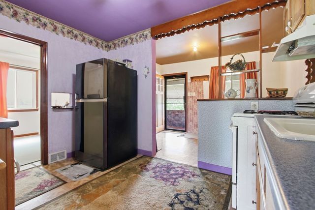 427 Lemon Ave, Mckeesport, PA 15132