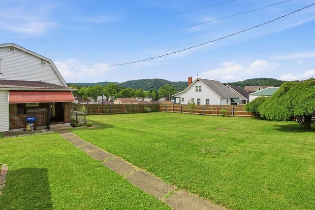 427 Lemon Ave, Mckeesport, PA 15132