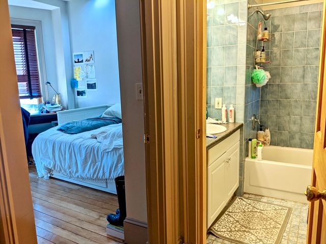 616 Columbus Ave 7, Boston, MA 02118