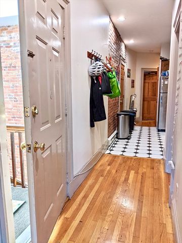 616 Columbus Ave 7, Boston, MA 02118