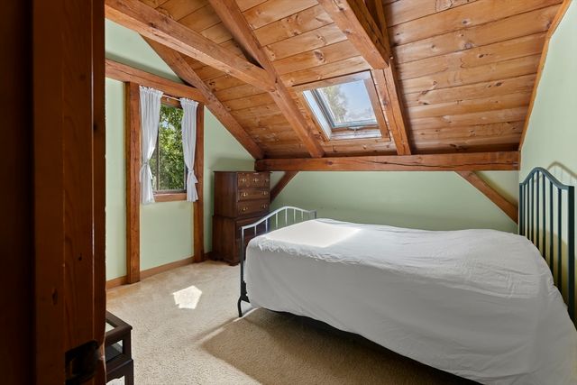 36 Smith Hollow Dr, Edgartown, MA 02539