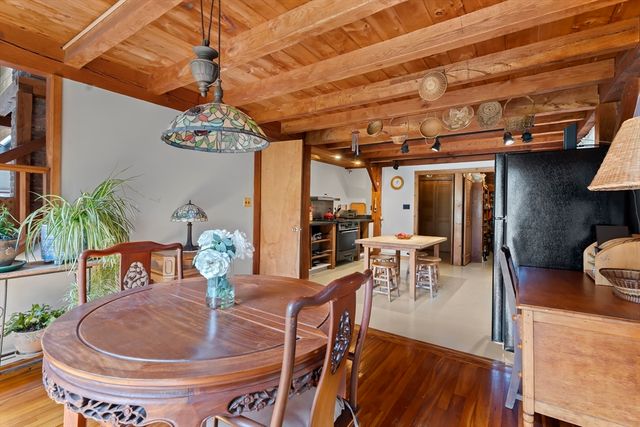 36 Smith Hollow Dr, Edgartown, MA 02539