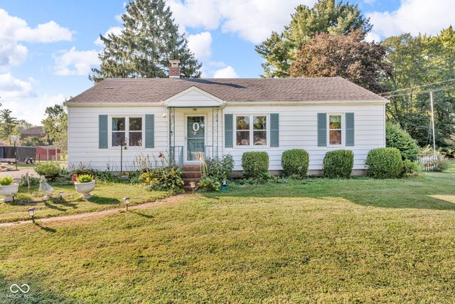 135 South Street, Southport, IN 46227