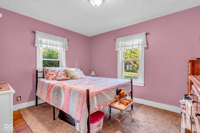 135 South Street, Southport, IN 46227