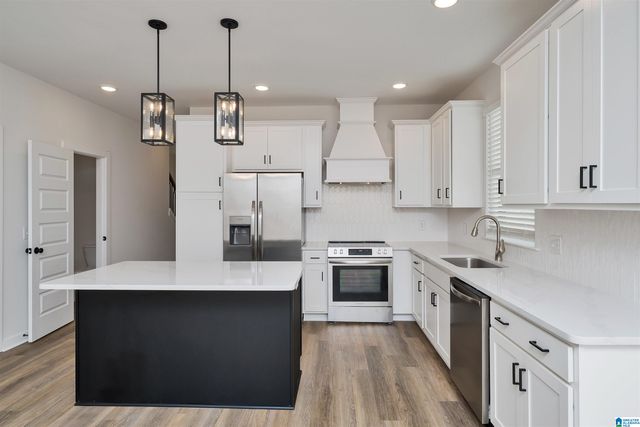 22929 VILLAGE PARKWAY, Helena, AL 35080