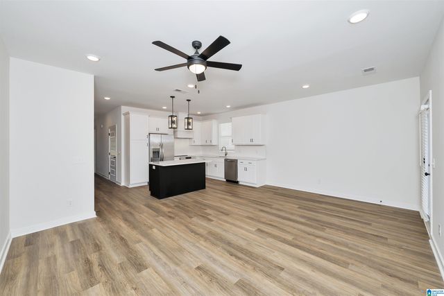 22929 VILLAGE PARKWAY, Helena, AL 35080