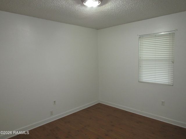 821 E Santa Clara Street, New Iberia, LA 70563
