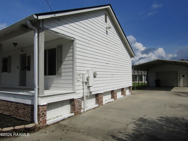 821 E Santa Clara Street, New Iberia, LA 70563