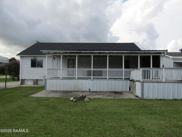 821 E Santa Clara Street, New Iberia, LA 70563