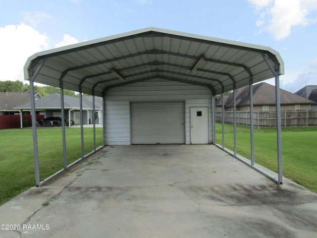 821 E Santa Clara Street, New Iberia, LA 70563