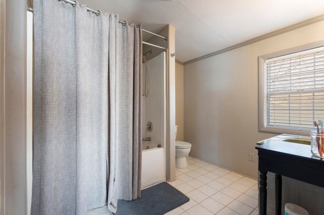 25954 S 605 Court, Grove, OK 74344