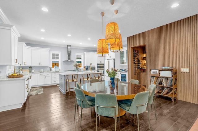 1126 EDWARDS LANE, Orlando, FL 32804