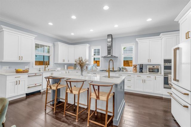 1126 EDWARDS LANE, Orlando, FL 32804