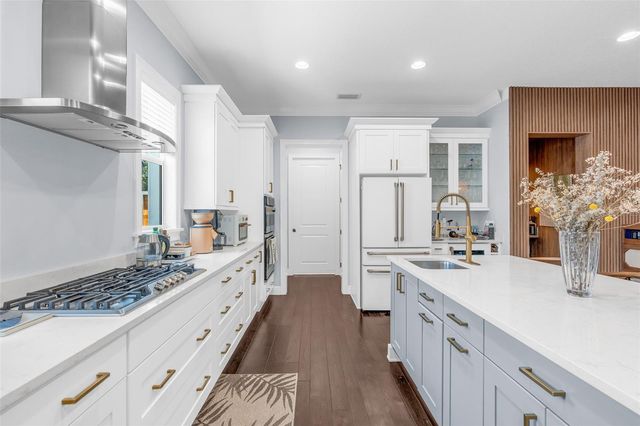 1126 EDWARDS LANE, Orlando, FL 32804