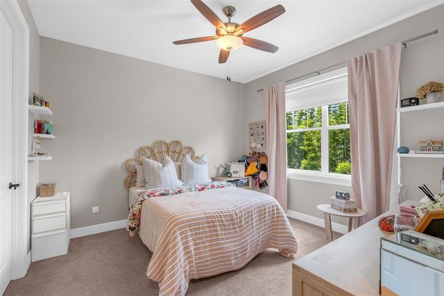 1126 EDWARDS LANE, Orlando, FL 32804