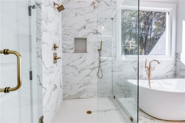 631 St Ives Walk, Monroe, GA 30655