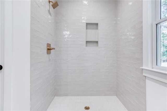 631 St Ives Walk, Monroe, GA 30655