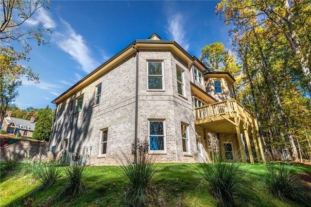 631 St Ives Walk, Monroe, GA 30655