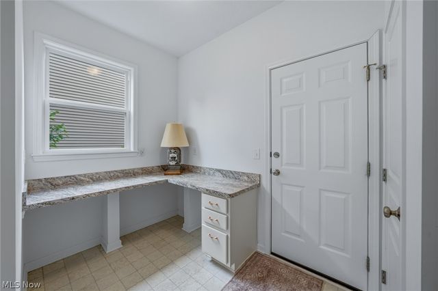 183 Nottingham Way, Wadsworth, OH 44281
