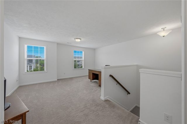 183 Nottingham Way, Wadsworth, OH 44281