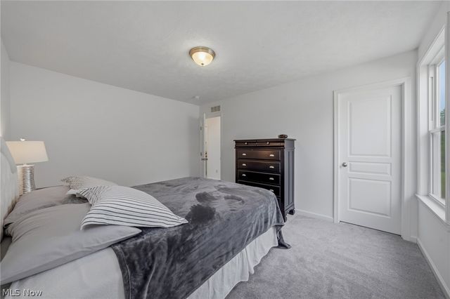 183 Nottingham Way, Wadsworth, OH 44281