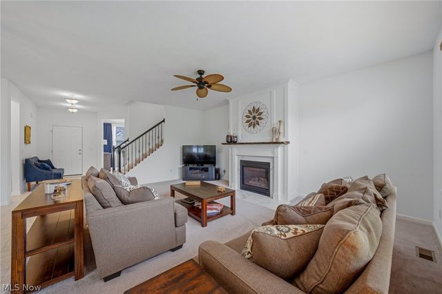 183 Nottingham Way, Wadsworth, OH 44281