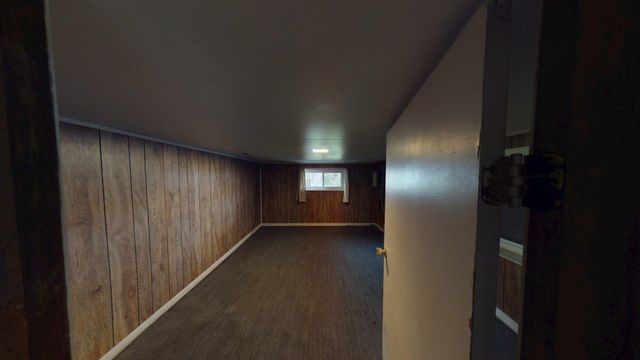 989 Walkers Branch Road, Huntington, WV 25704