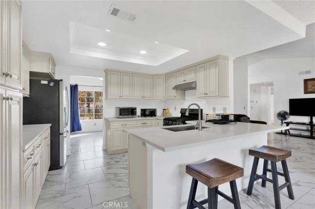 9788 9th Avenue, Hesperia, CA 92345