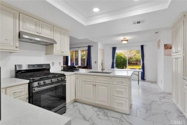 9788 9th Avenue, Hesperia, CA 92345