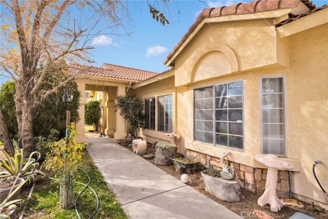 9788 9th Avenue, Hesperia, CA 92345