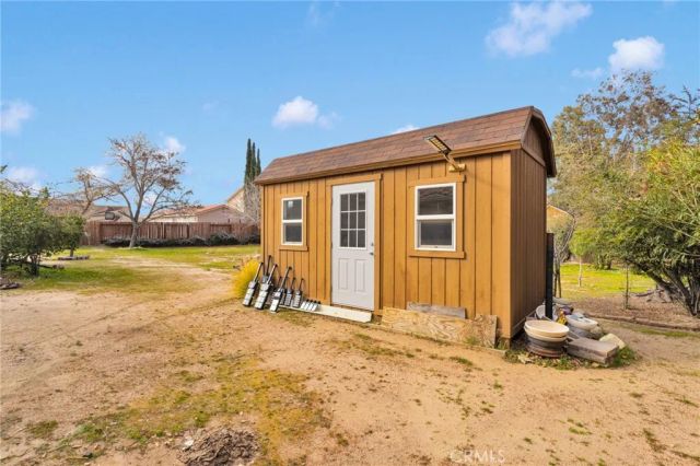 9788 9th Avenue, Hesperia, CA 92345