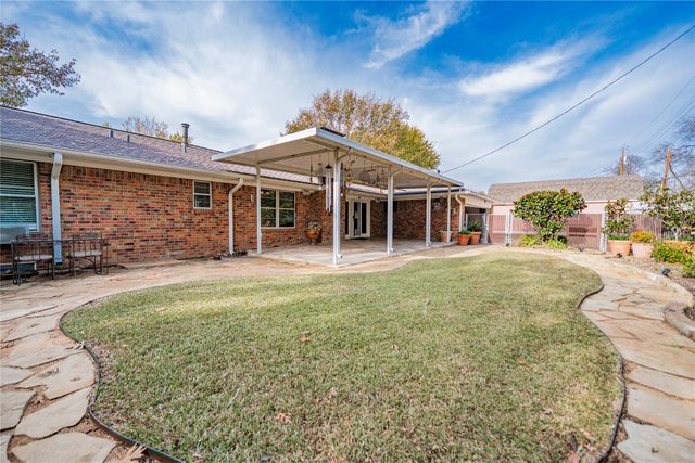 333 Jasanda Way, Mesquite, TX 75149