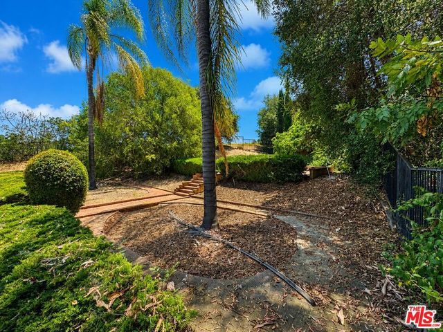 110 Horseshoe Circle, West Covina, CA 91791