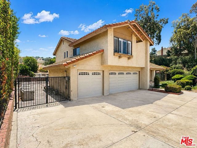 110 Horseshoe Circle, West Covina, CA 91791