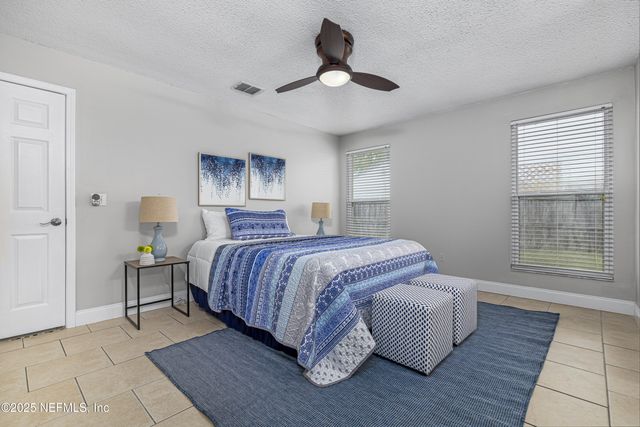 2650 PINEWOOD Boulevard E, Middleburg, FL 32068