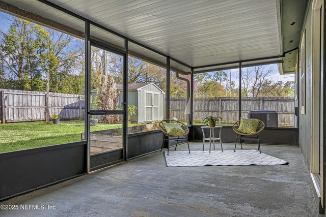 2650 PINEWOOD Boulevard E, Middleburg, FL 32068