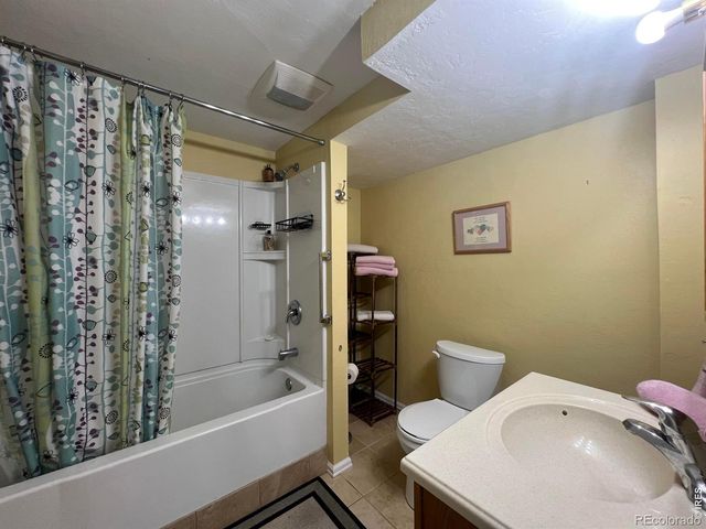 1232 Cornell Drive, Longmont, CO 80503