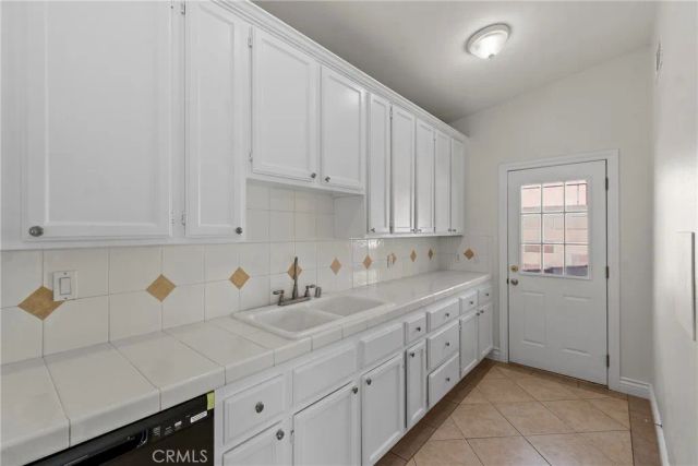 1940 E Walnut Creek Pkwy, West Covina, CA 91791